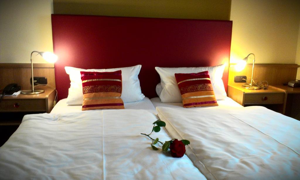 Hotel Zur Post Schönberg 외부 사진