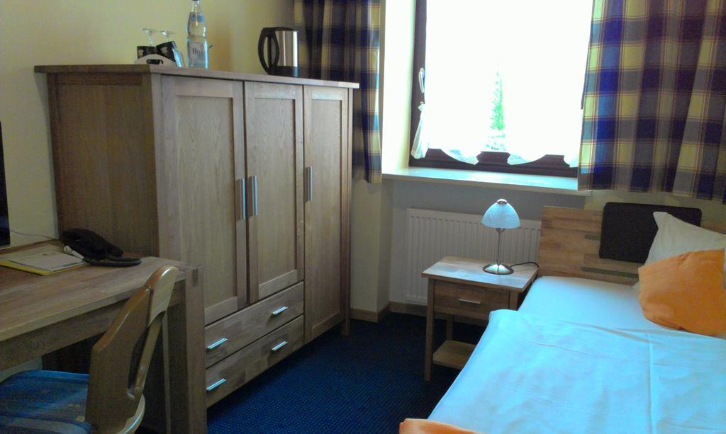 Hotel Zur Post Schönberg 외부 사진